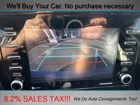 Used 2023 Toyota Camry SE image 10