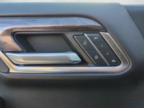 Used 2023 Chevrolet Silverado 1500 LTZ w/ LTZ Premium Package image 9