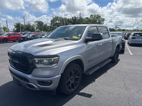 Used 2021 RAM 1500 Laramie AWD/4WD image 3