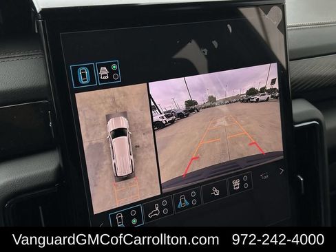 New 2026 GMC Yukon XL AT4 w/ AT4 Premium Plus Package AWD/4WD image 13