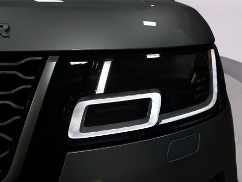 Used 2019 Land Rover Range Rover Long Wheelbase Supercharged image 39