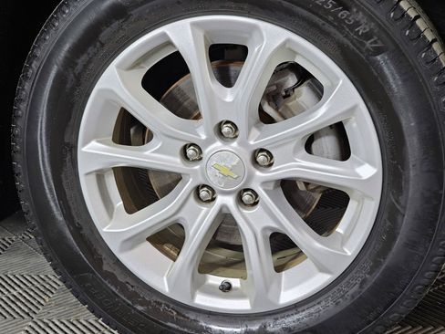Used 2019 Chevrolet Equinox LT AWD/4WD image 8