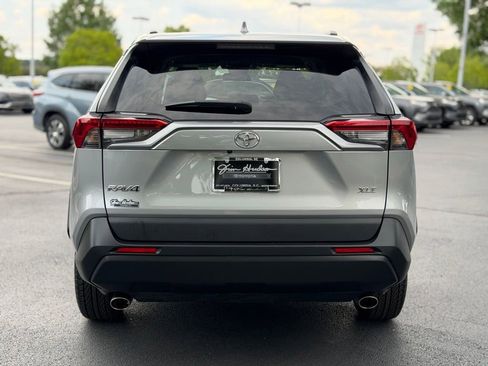 Used 2024 Toyota RAV4 XLE FWD image 6