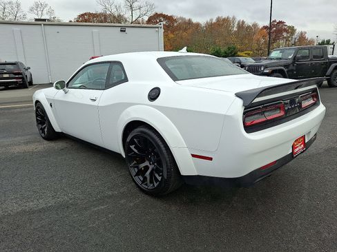 Used 2023 Dodge Challenger SRT Hellcat image 4