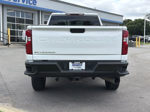Used 2024 Chevrolet Silverado 2500 W/T w/ WT Convenience Package AWD/4WD image 11