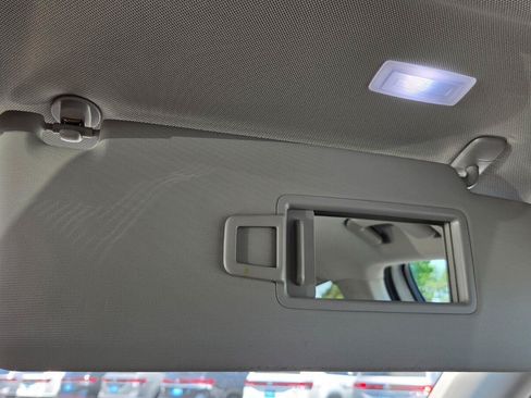 Certified 2023 Volkswagen Tiguan SE w/ Panoramic Sunroof Package FWD image 40