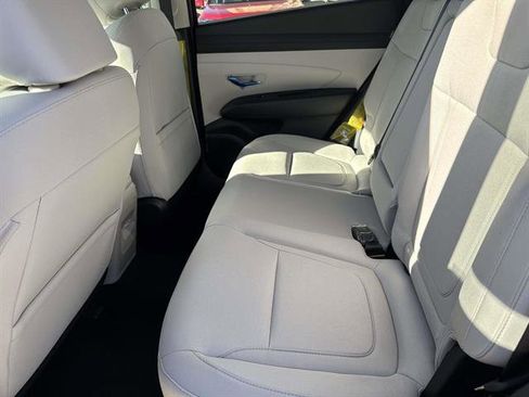 New 2026 Hyundai Tucson SEL image 12