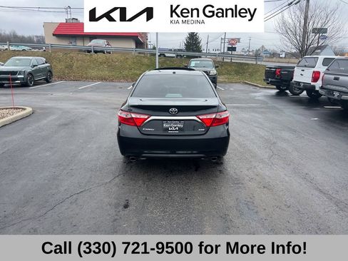Used 2015 Toyota Camry XSE w/ Advanced Technology Package image 12