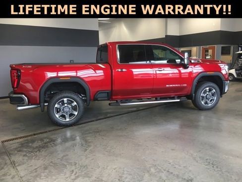 New 2026 GMC Sierra 2500 SLT w/ SLT Premium Package image 10