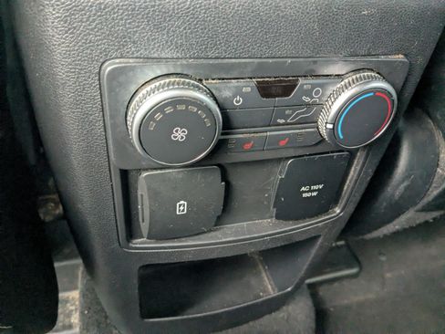 Used 2020 Ford Explorer Limited RWD image 17