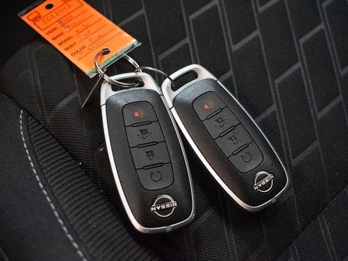 Used 2023 Nissan Kicks SV image 24