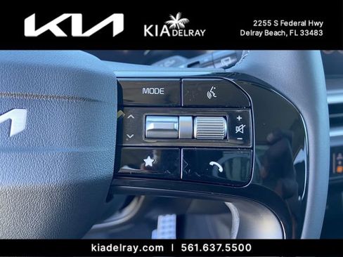 New 2026 Kia Sorento SX image 29