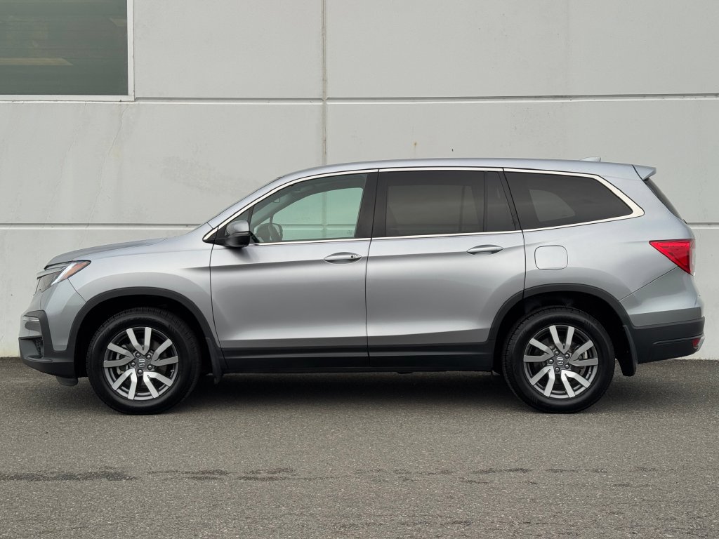 Used 2020 Honda Pilot EX image 4