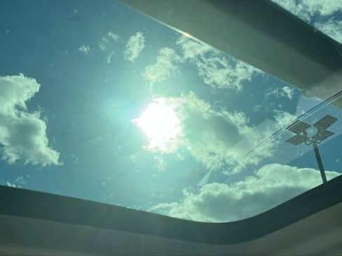 Used 2022 Volvo XC60 B5 Momentum w/ Climate Package image 23