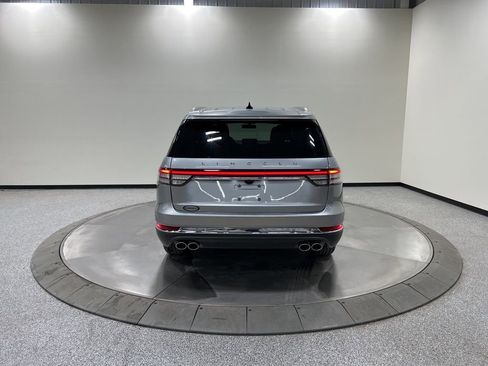 Certified 2024 Lincoln Aviator Reserve image 7
