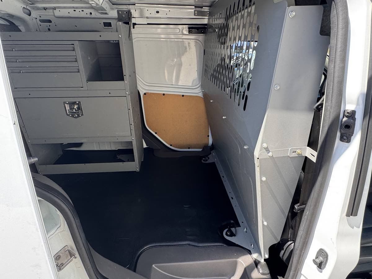 Used 2021 Ford Transit Connect XL FWD image 15