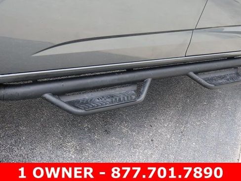 Used 2019 Chevrolet Colorado ZR2 w/ ZR2 Dusk Special Edition image 9