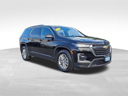 Used 2022 Chevrolet Traverse LT