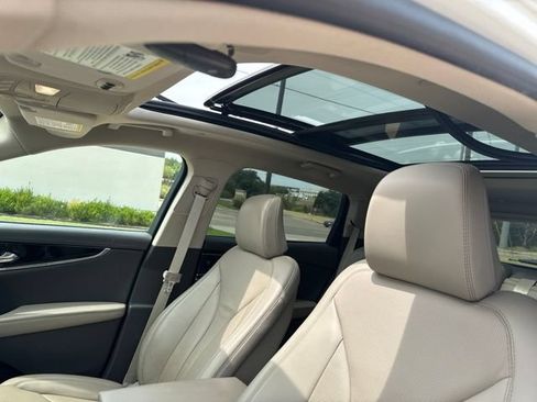 Used 2023 Lincoln Nautilus Reserve AWD/4WD image 13