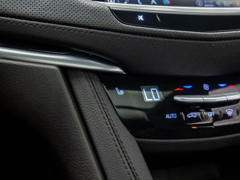 New 2025 Cadillac XT5 Premium Luxury image 29