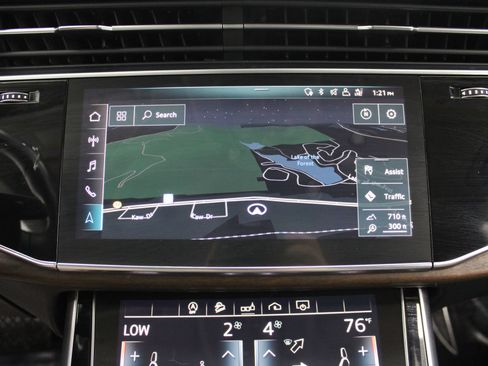 Used 2020 Audi Q8 Premium Plus AWD/4WD image 49