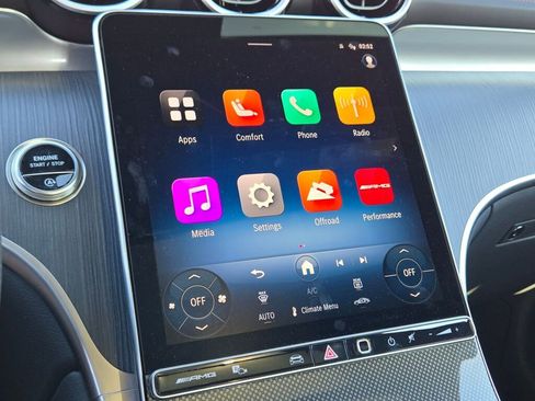 Used 2025 Mercedes-Benz GLC 43 AMG 4MATIC image 31