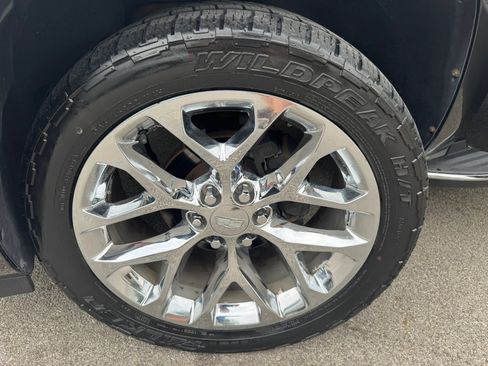 Used 2012 Cadillac Escalade AWD image 30
