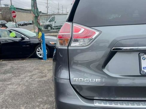 Used 2016 Nissan Rogue SL w/ SL Premium Package image 8
