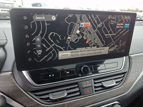 Certified 2024 Nissan Altima 2.5 SV w/ SV Premium Package image 17