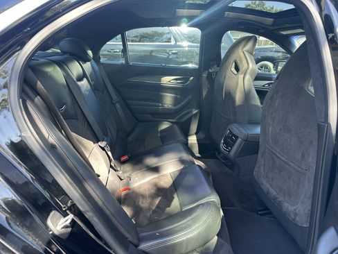 Used 2016 Cadillac CTS V w/ Luxury Package RWD image 21