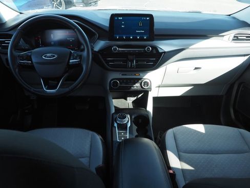 Used 2024 Ford Escape Active AWD/4WD image 17