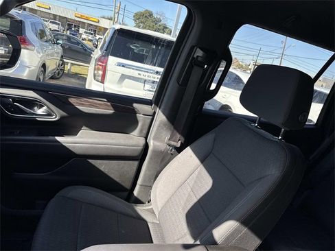 Used 2023 Chevrolet Tahoe LS image 20
