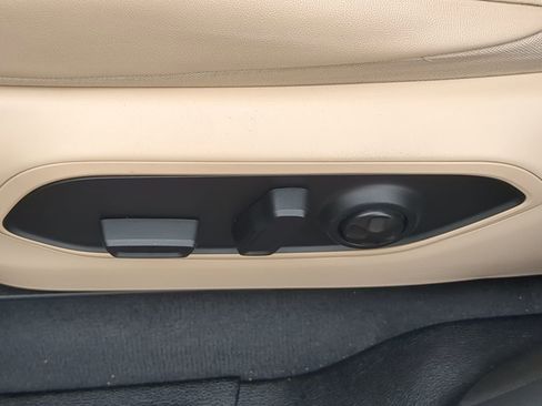 Used 2022 Jeep Grand Cherokee Limited image 20