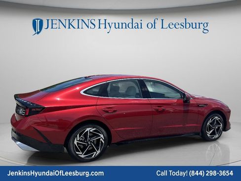 New 2026 Hyundai Sonata SEL FWD image 5