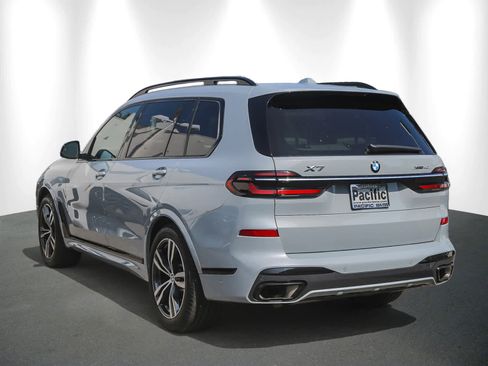 Used 2023 BMW X7 xDrive40i w/ M Sport Package image 4
