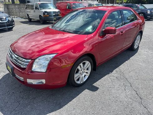 Used 2009 Ford Fusion SEL image 3