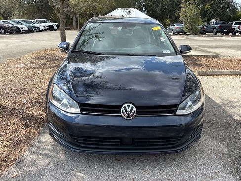 Used 2017 Volkswagen Golf Wolfsburg Edition image 2