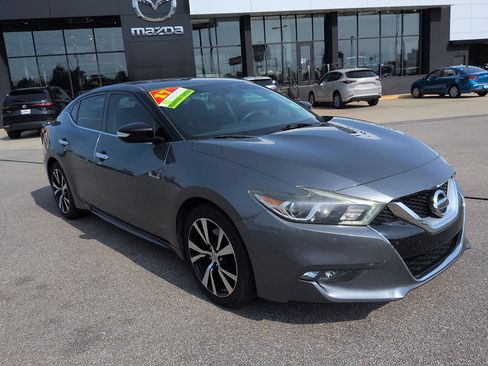 Used 2017 Nissan Maxima 3.5 SV FWD image 1
