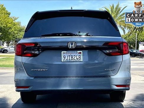 Used 2023 Honda Odyssey Sport image 4
