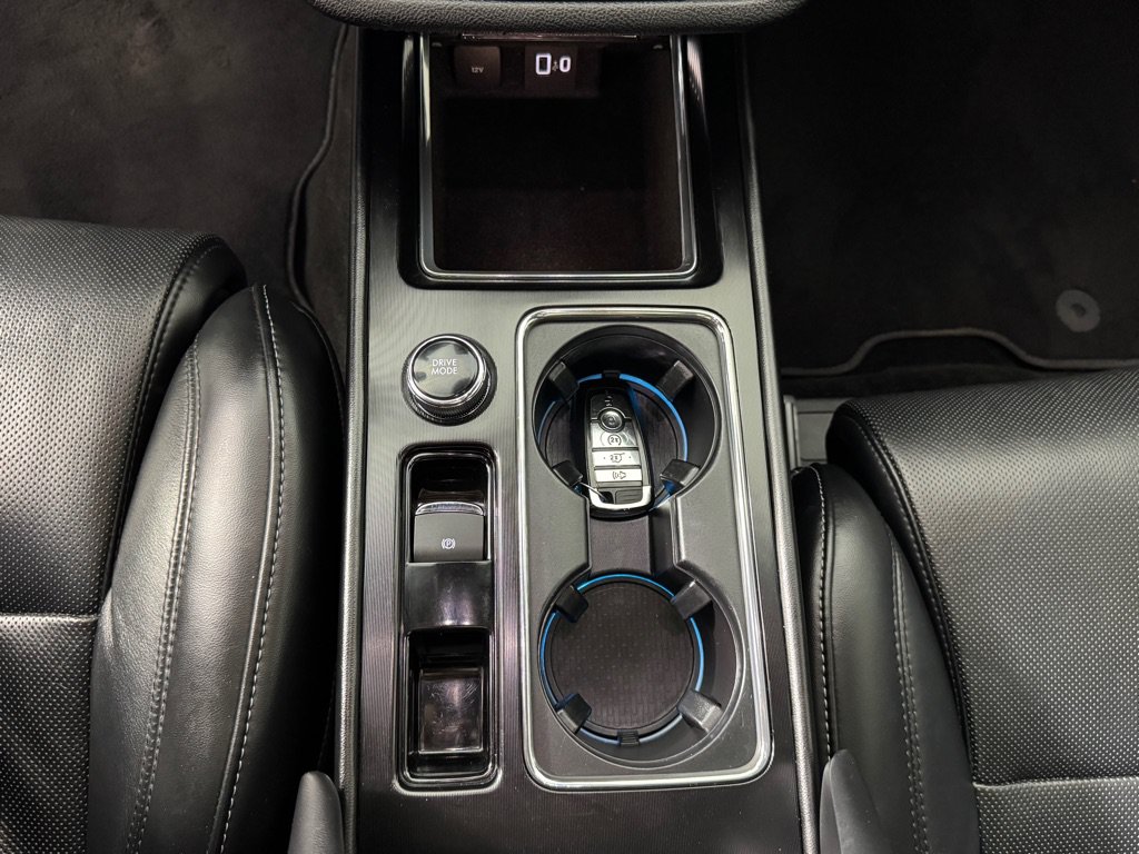 Used 2020 Lincoln Corsair Reserve w/ Equipment Group 202A AWD/4WD image 18