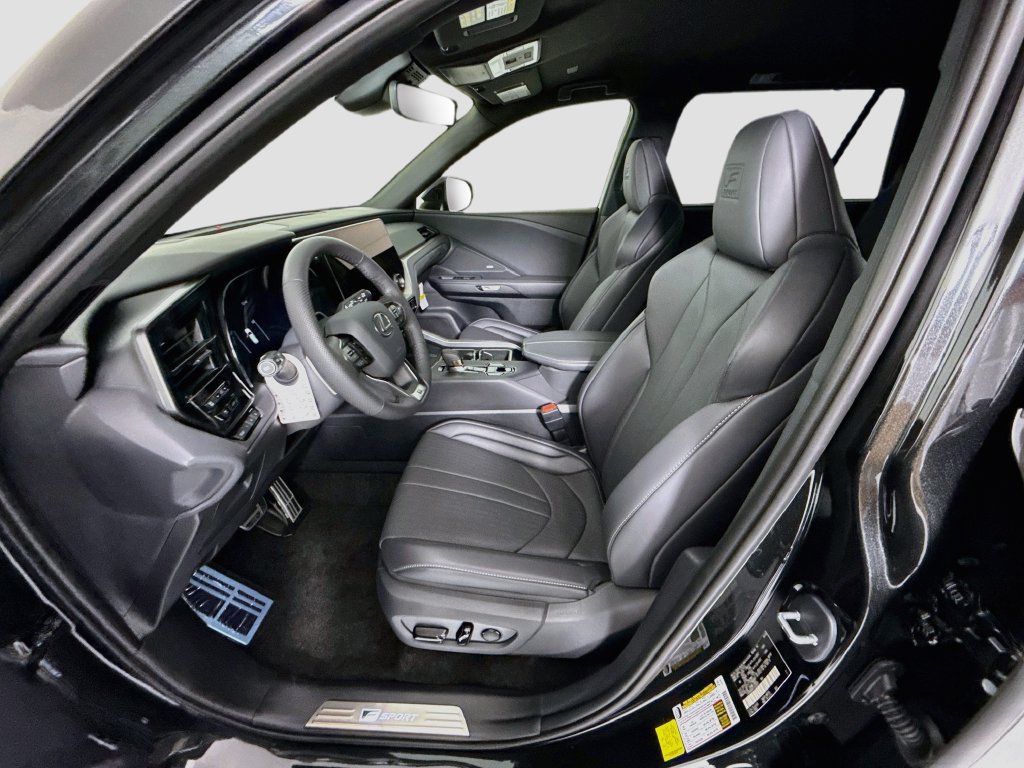 New 2026 Lexus TX 500h AWD image 20
