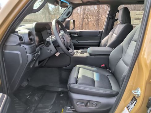 New 2026 Toyota Land Cruiser w/ Premium Package AWD/4WD image 19