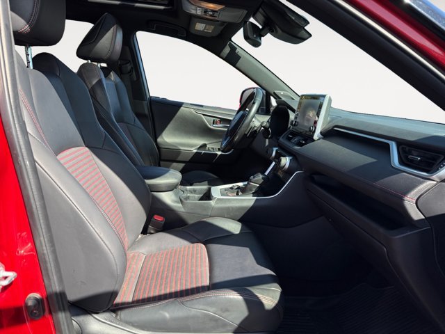 Used 2021 Toyota RAV4 XSE w/ Weather Package AWD/4WD image 17