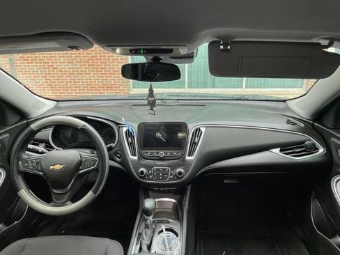 Used 2024 Chevrolet Malibu LT w/ Midnight Edition FWD image 16
