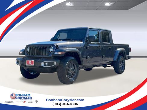 New 2025 Jeep Gladiator Sport image 1