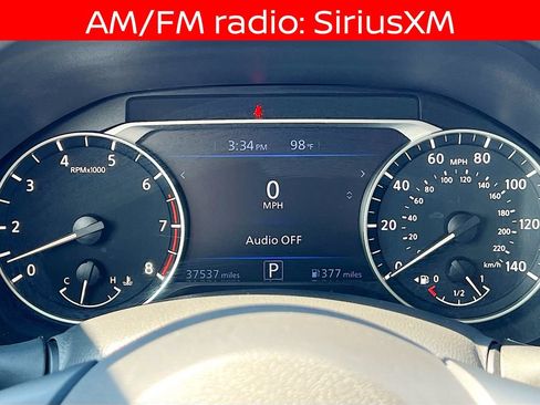 Used 2025 Nissan Altima 2.5 SV FWD image 12