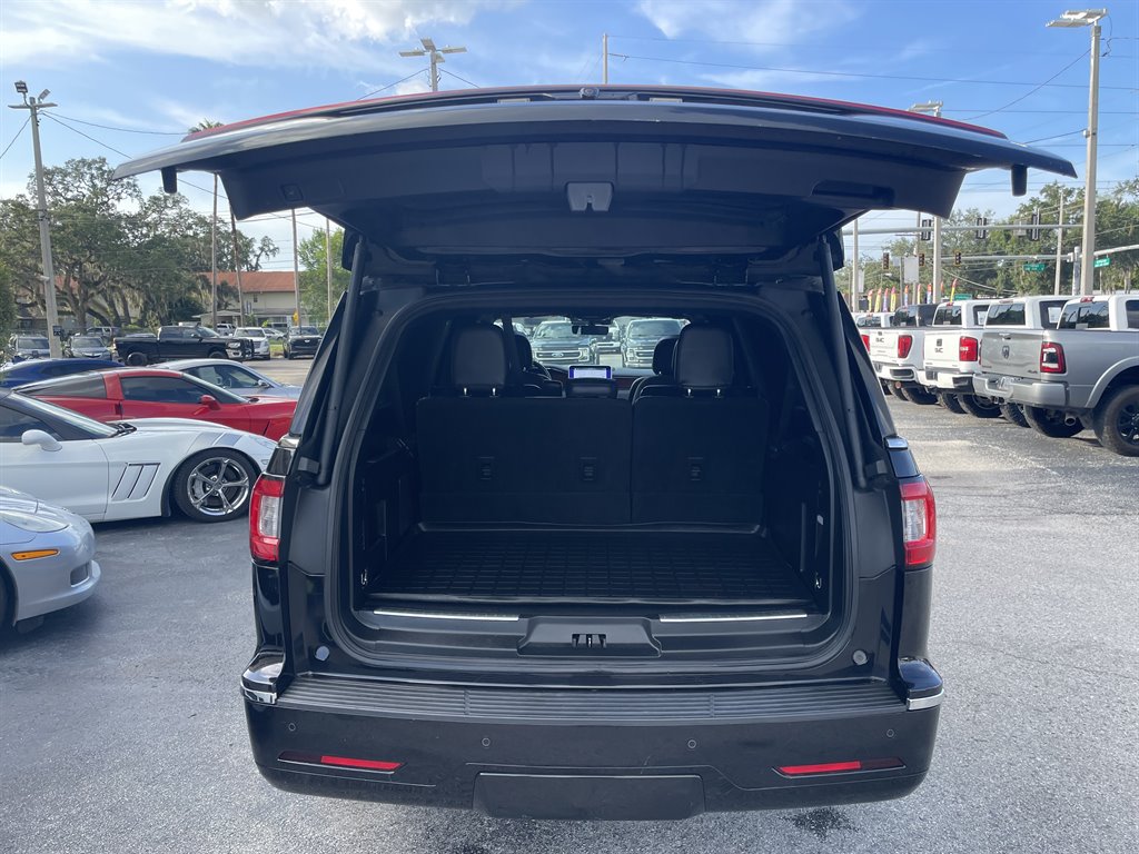 Used 2019 Lincoln Navigator L Select AWD/4WD image 51