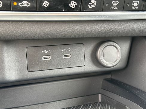 New 2025 Nissan Rogue SV w/ SV Premium Package FWD image 30