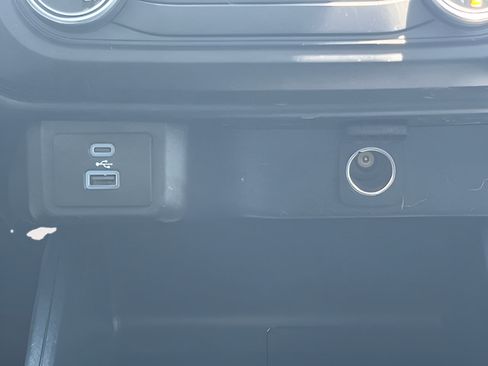 Used 2022 Ford Maverick XLT FWD image 24