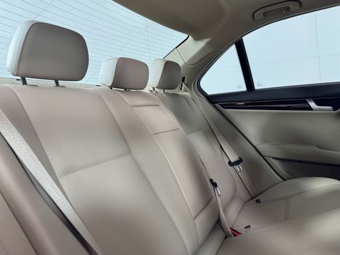 Used 2012 Mercedes-Benz C 300 4MATIC Sedan image 22